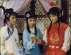 红楼梦中的诗句有哪些